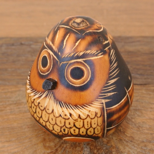 天然素材牙彫刻フクロウ根付け新品シルクの紐を付けています☆ー☆(*'▽'*) d3d694c827523776d2c151c529f752