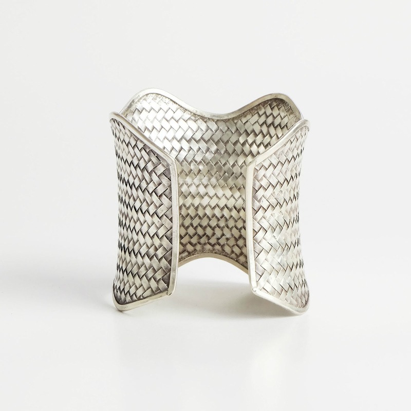 カレンシルバーバングル｜マライカ公式通販