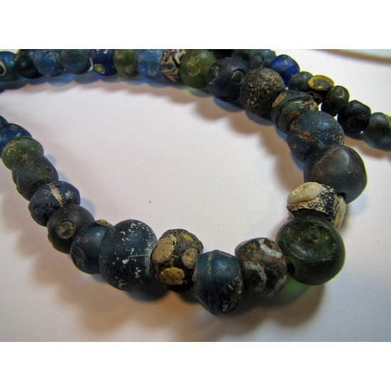 ローマンアイビーズ一連