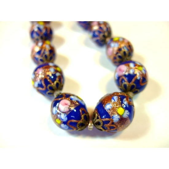 ビクトリアンビーズネックレス