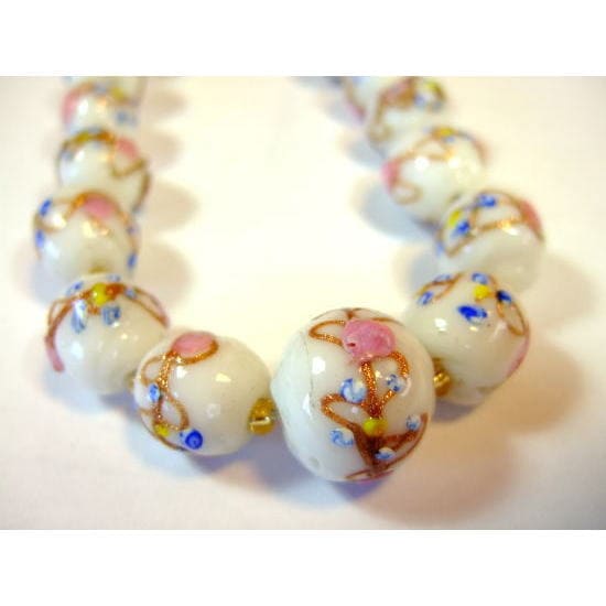 ビクトリアンビーズネックレス