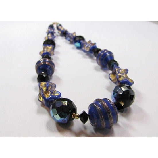 ビクトリアンビーズネックレス