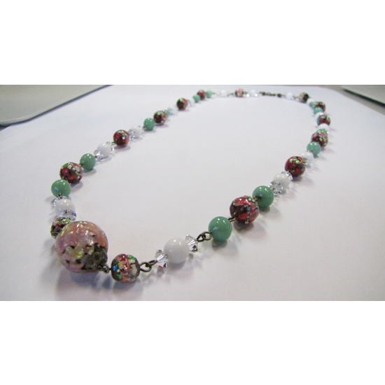 ビクトリアンビーズネックレス