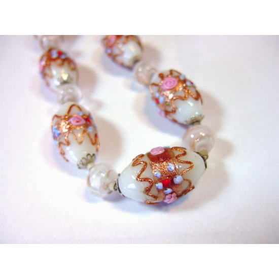 ビクトリアンビーズネックレス