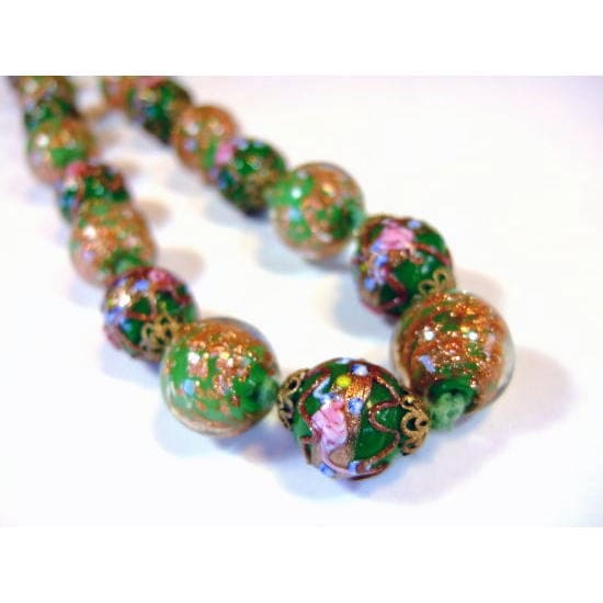 ビクトリアンビーズネックレス