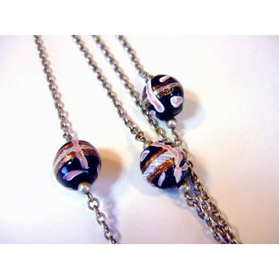 ビクトリアンビーズネックレス