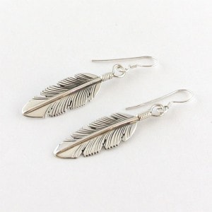 ハーヴィーメイス フェザー ピアス｜マライカ公式通販