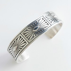 145mm ハワードネルソン サンバースト バングル｜マライカ公式通販