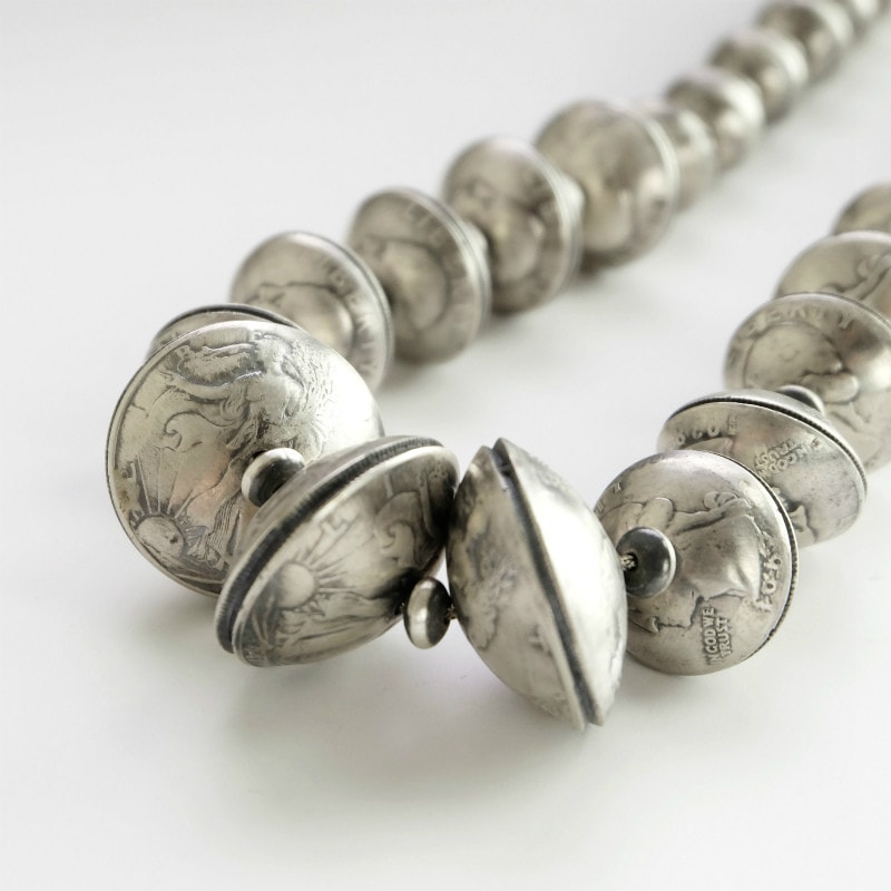 オールドコイン ビーズネックレス｜マライカ公式通販