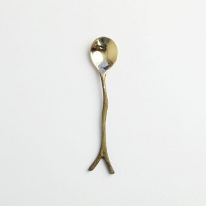 日渓美佐江　spiral spoon 真鍮 独特の素材 日渓美佐江 spiral spoon 真鍮 カトラリー(スプーン