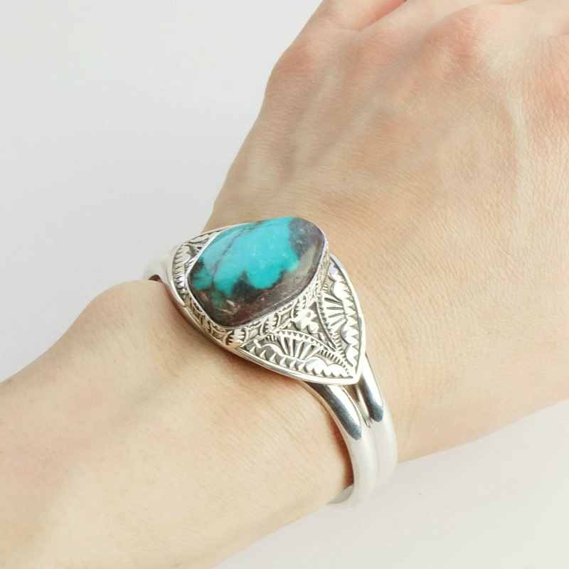 135mm スティーブイエローホース ビズビー バングル｜マライカ公式通販