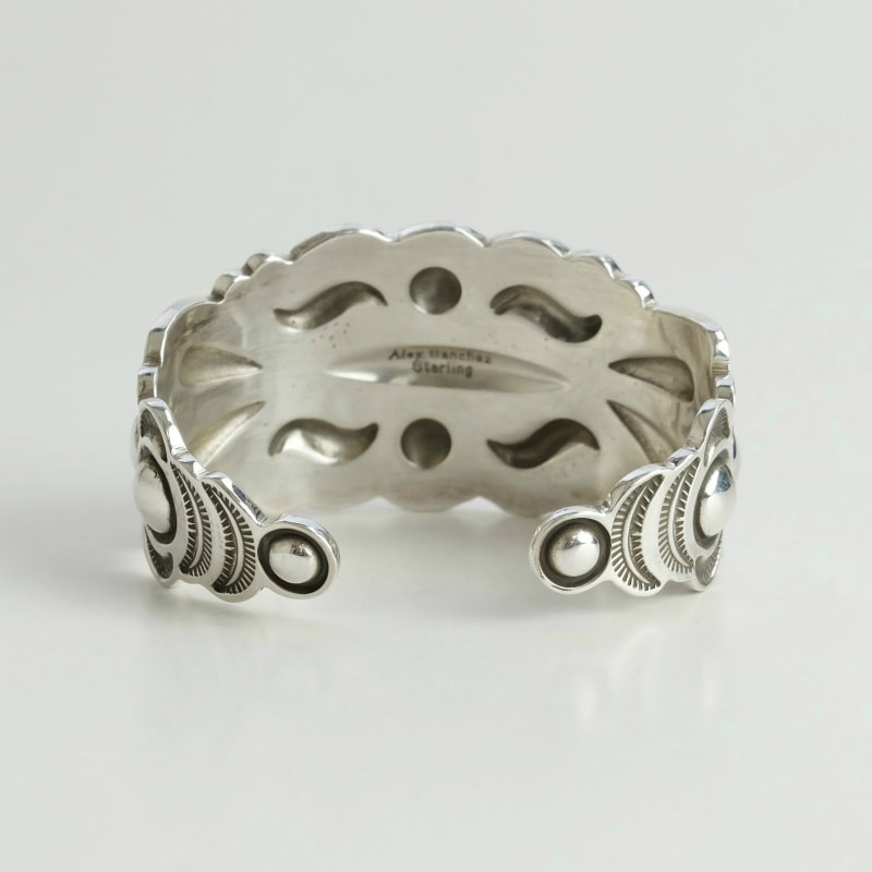 Indian Jewelry Bangle by Alex Sanchez | NewDeal