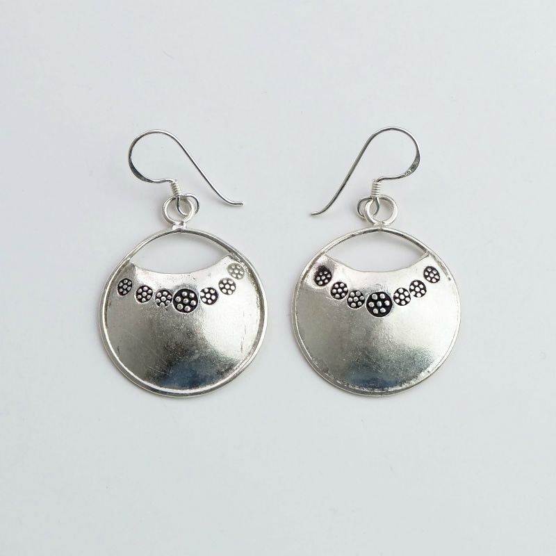 カレンシルバーピアス 【メール便可】