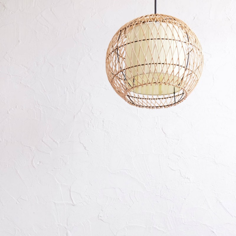 ラタン吊るしランプ
