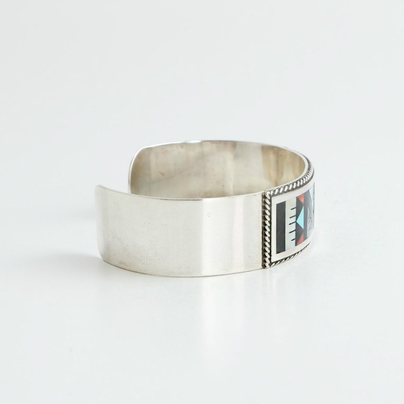 ズニ族　Leander & Lisa Othole バングル INDIAN JEWELRY】 ZUNI ズニ族 Leander & Lisa Othole作