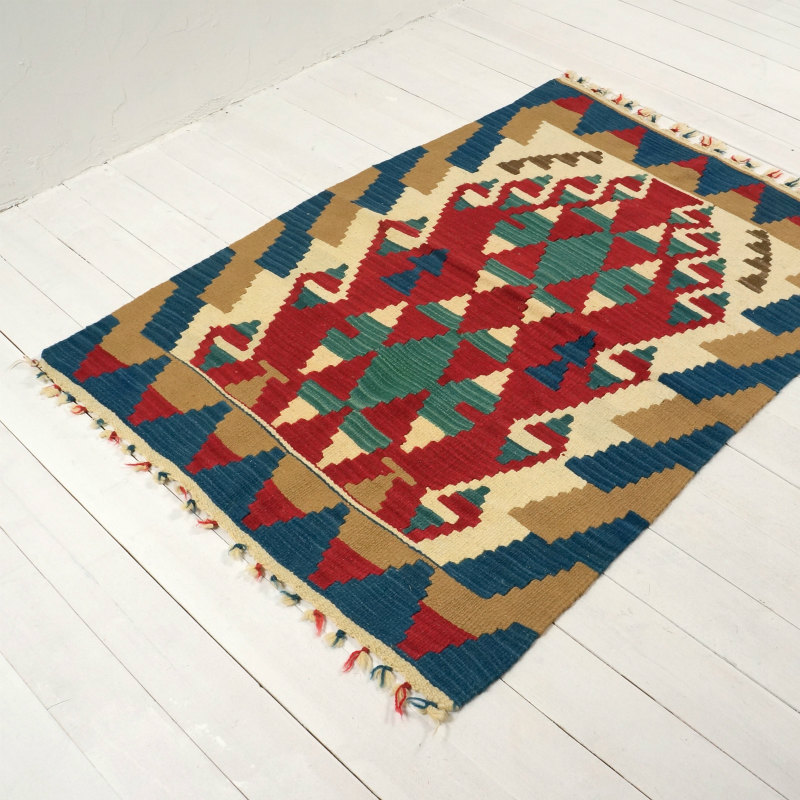 トルコ　カイセリキリム　78cm×109cm ラグ・マット