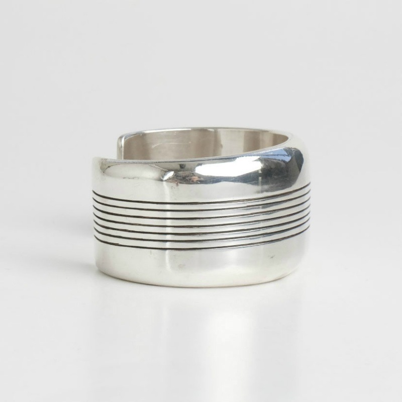 133mm ダンジャクソン ラグオーバーレイ バングル｜マライカ公式通販