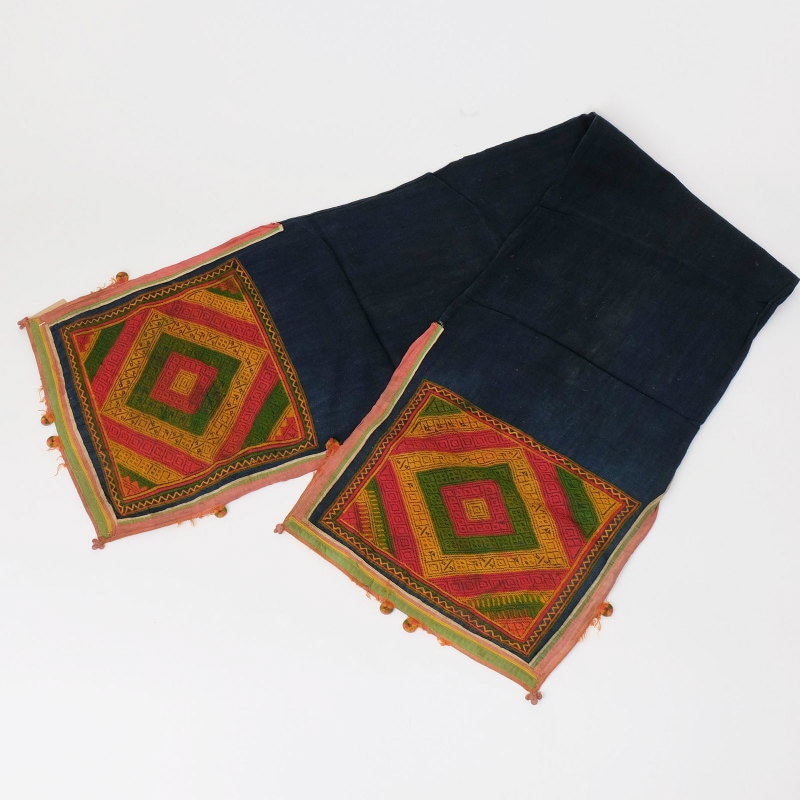 タイ・ダム族頭巾布　パーピャウ