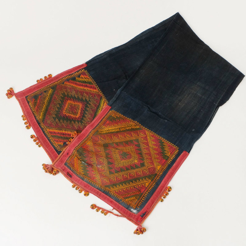 タイ・ダム族頭巾布　パーピャウ