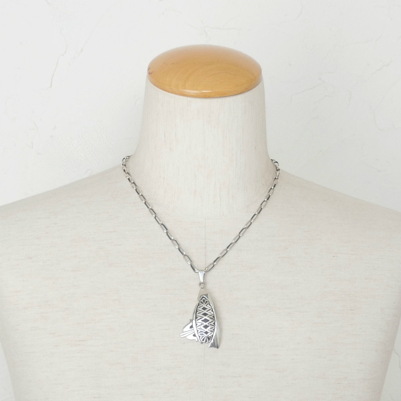 スティーブン J ビゲイ オーバーレイ ペンダント｜マライカ公式通販