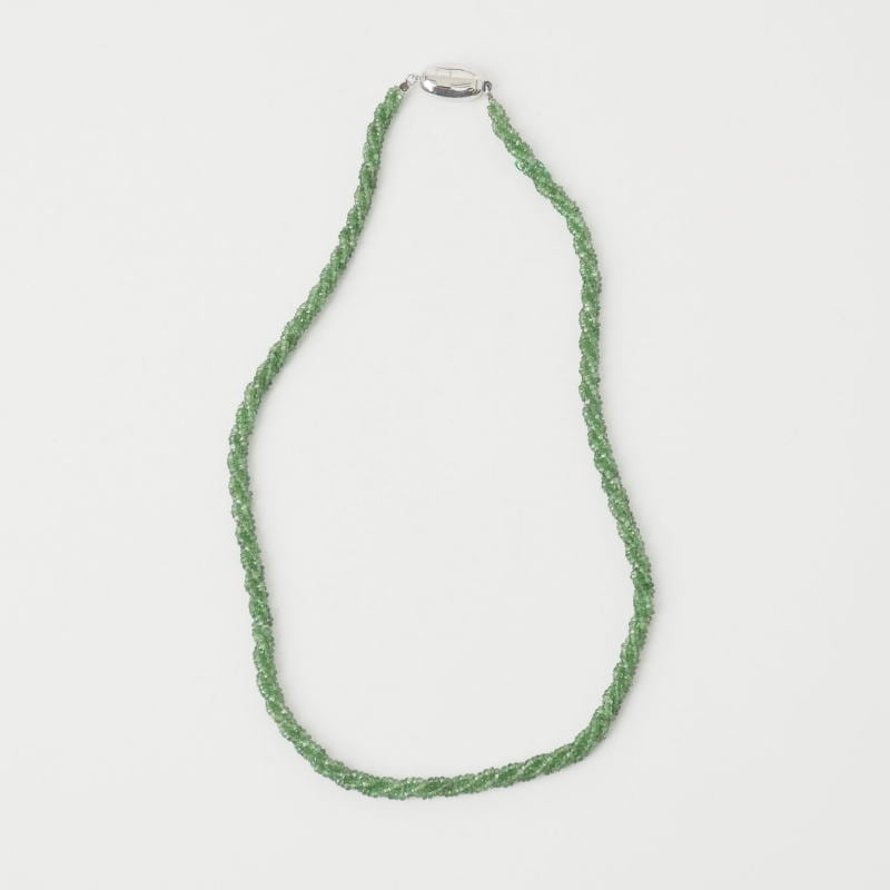 グリーンガーネットネックレス