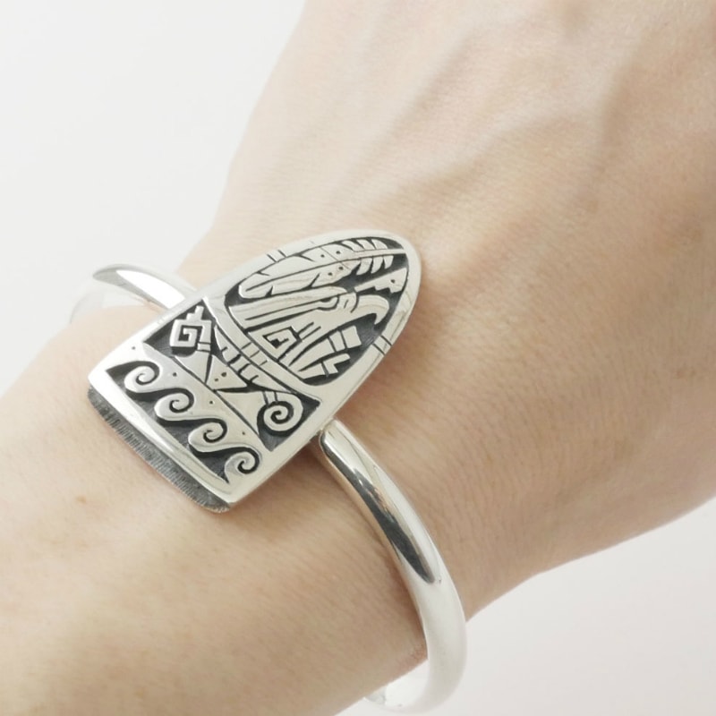 145mm クリフトンモワ オーバーレイ バングル｜マライカ公式通販