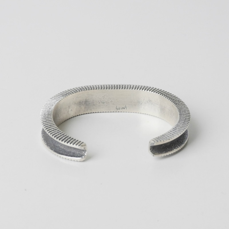 142mm アーロンアンダーソン トゥファキャスト バングル 143mm アーロンアンダーソン 14金ドロップ トゥファキャスト