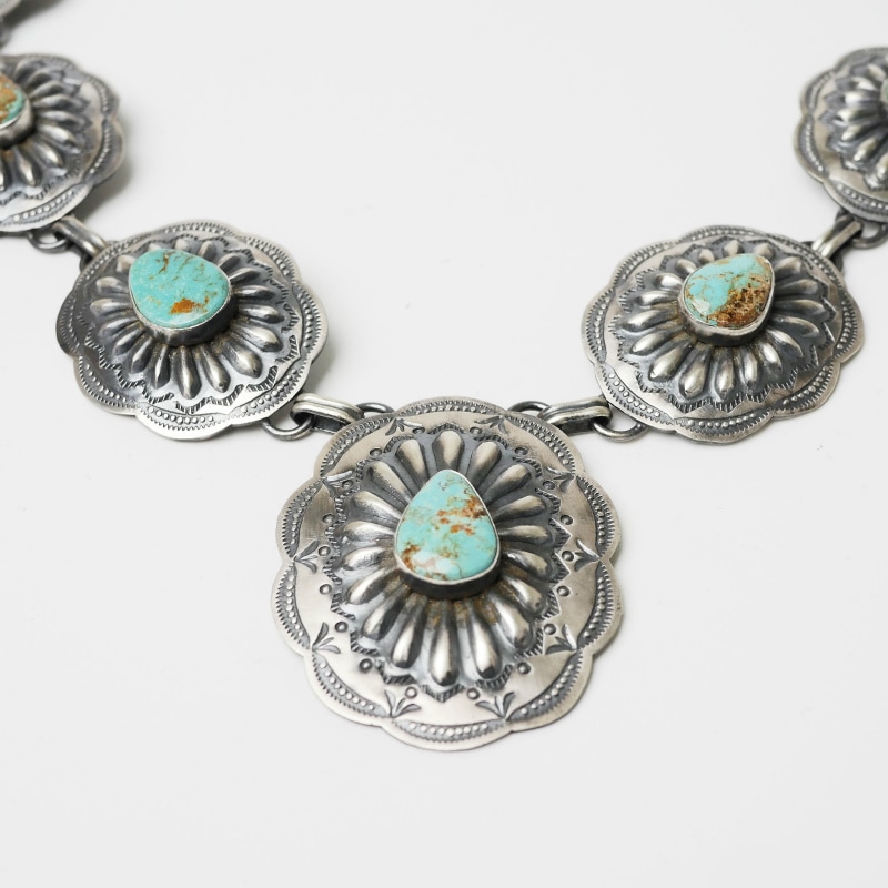 アーノルドグッドラック ロイストン 7連コンチョネックレス｜マライカ