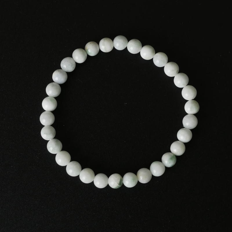 糸魚川翡翠10mm18玉ブレスレットの