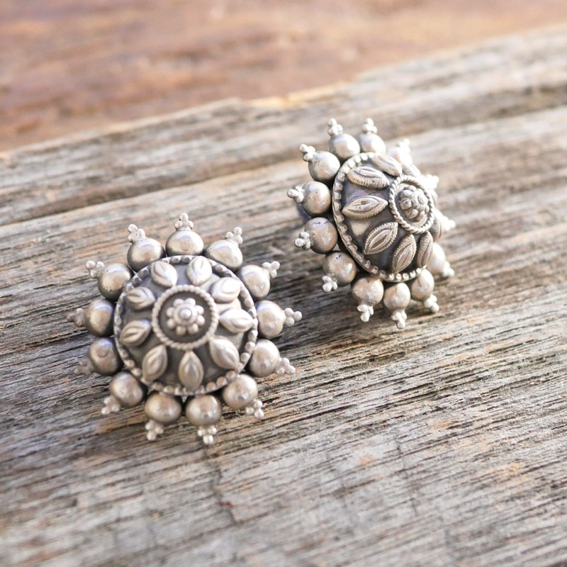 マハラニシルバーピアス　（ラバリスタイル）