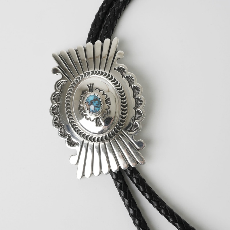 フィデルバヒ スタンプワーク ビズビー ボロタイ｜マライカ公式通販