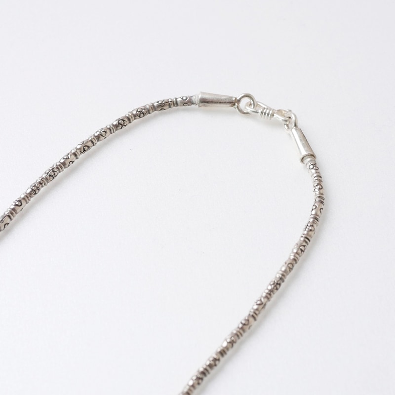 カレンシルバーフラワーネックレス｜マライカ公式通販