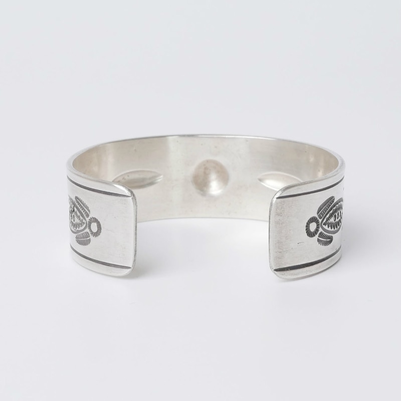 143mm エディソンサンディスミス スタンプワーク バングル｜マライカ