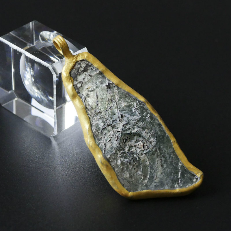 ローマングラス ペンダント【Authentic Roman Glass Pendant