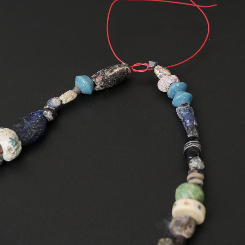 古代の青　ローマンビーズ　紀元前後② 古代の青 ローマンビーズ 紀元前後②