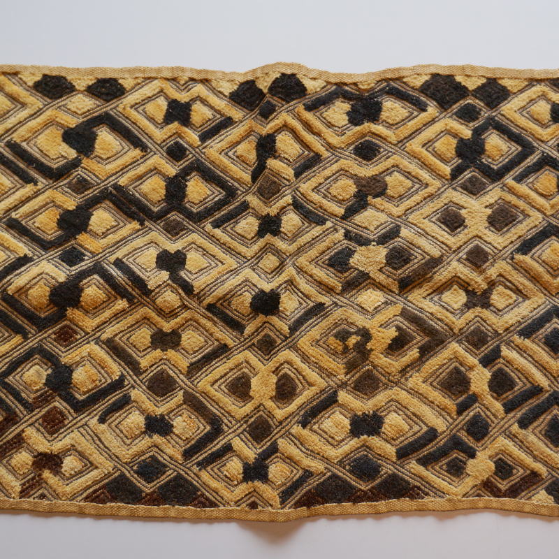 アンティークヴィンテージクバ布草のビロードラフィア刺繍布