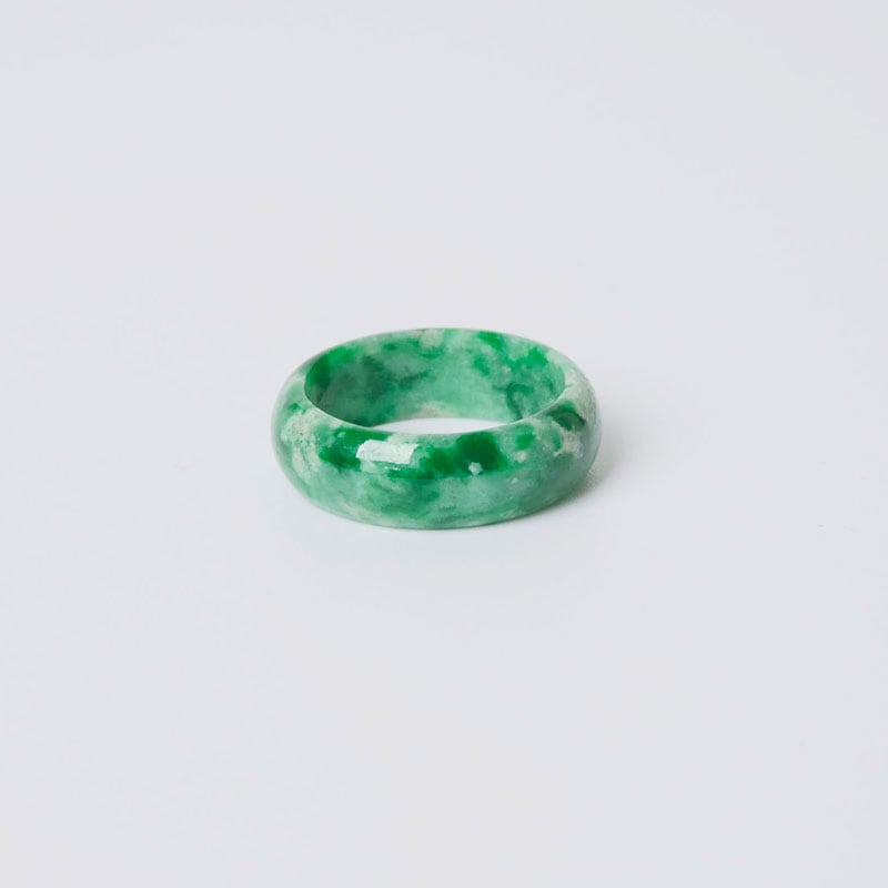miko【新品 台湾翡翠 太リング②】濃い緑 グリーン 現地購入品 希少 濃緑◇本翡翠上質リング 16.5号｜マライカ公式通販