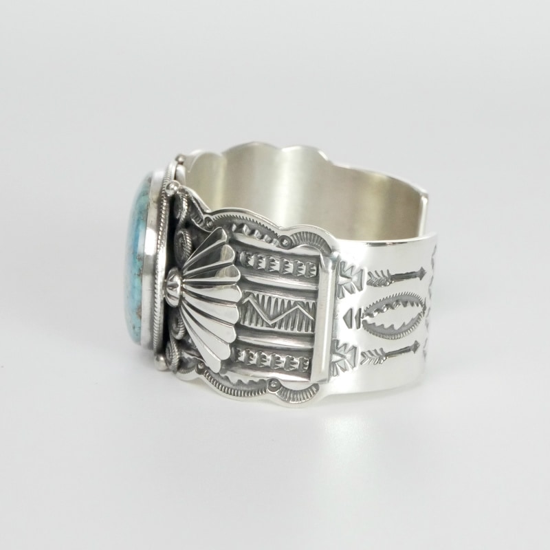 136mm ダレルキャドマン モレンシ スタンプワーク バングル