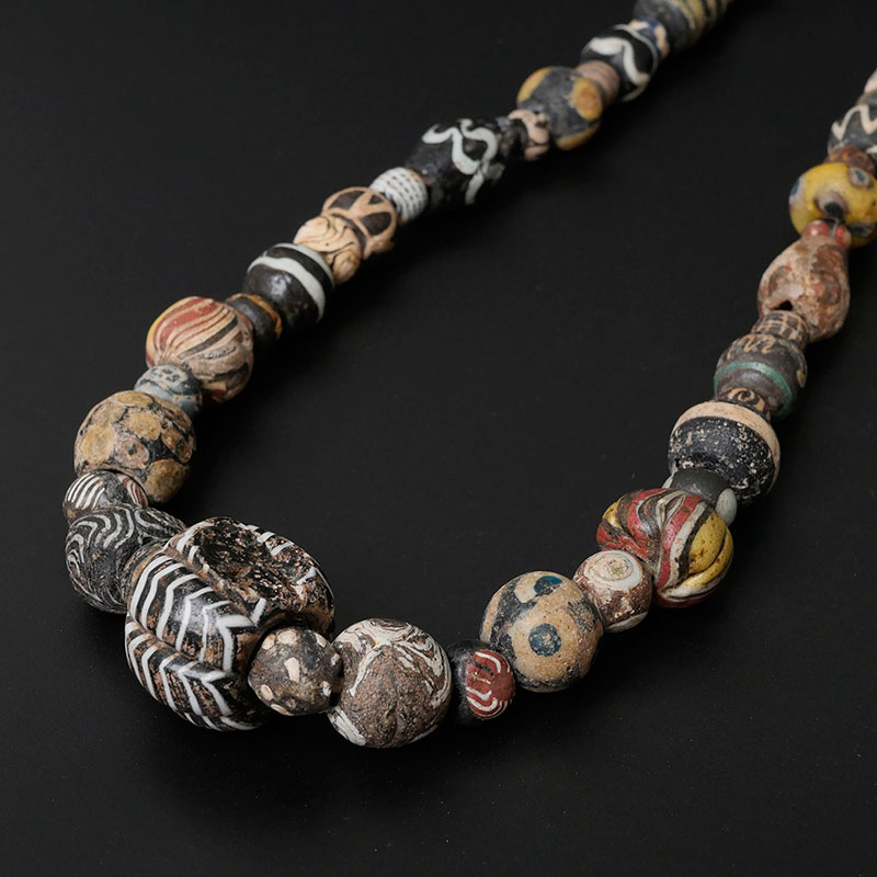 イスラムビーズ 一連【Ancient Islamic Beads】｜マライカ公式通販