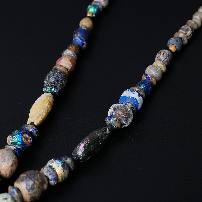 ローマンビーズ一連【Ancient Roman Glass Beads】｜マライカ公式通販