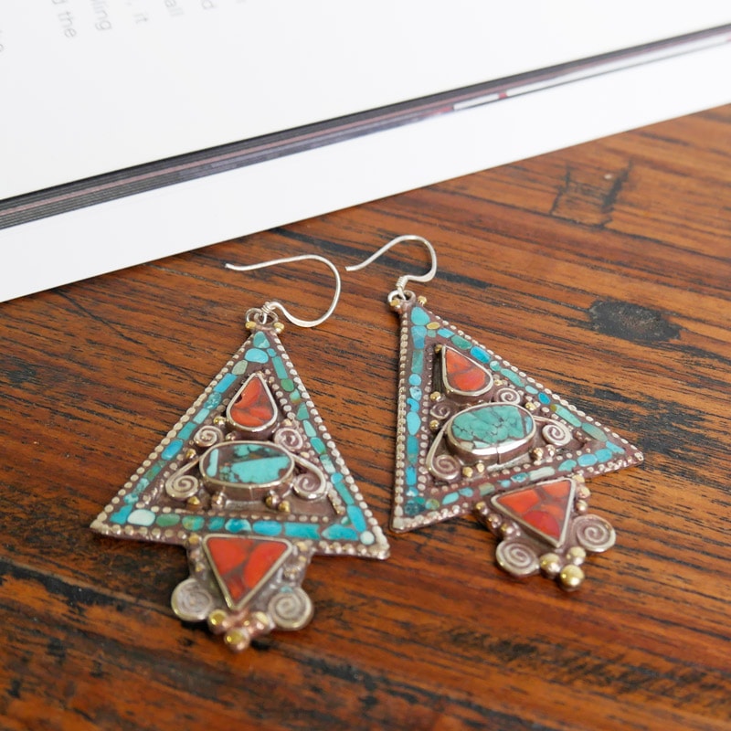 シルクロードピアス トライアングル