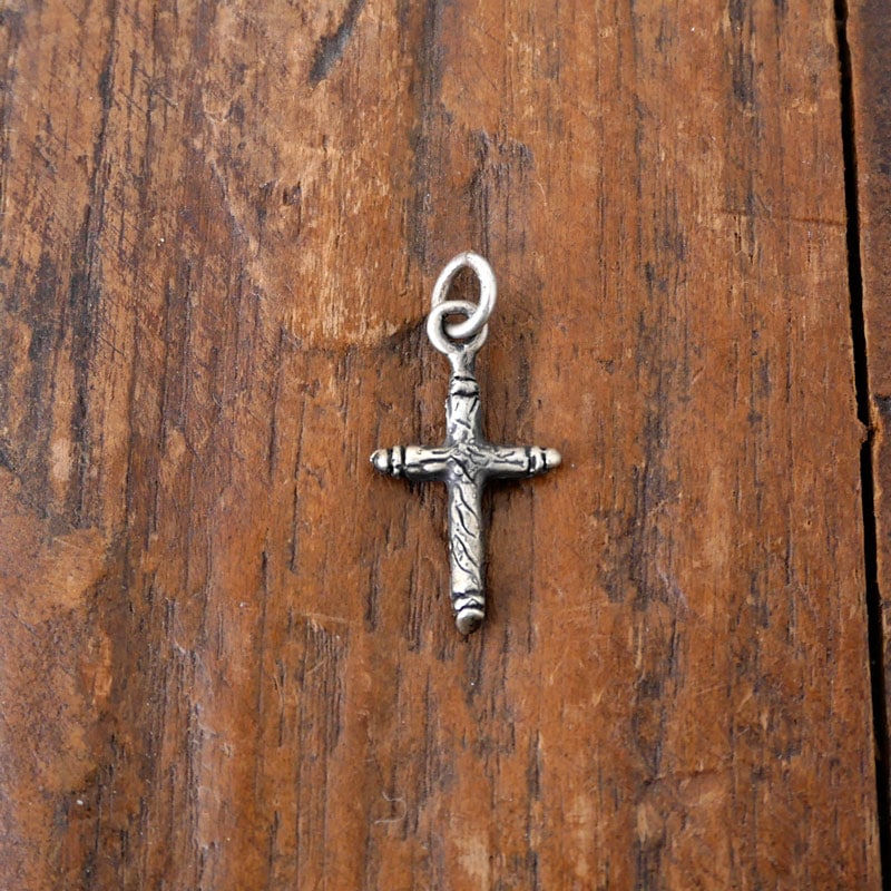 神への感謝のしるし” クロス シルバーミラグロペンダント