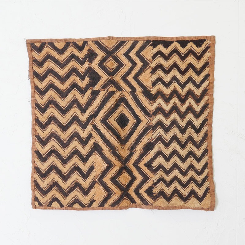 貴重！クバ布 草ビロード ラフィアのビロード クバ王国 ラフィア椰子布