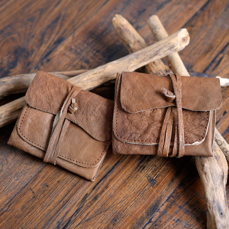 ヴィレッジレザーマルチケース【メール便可】｜マライカ公式通販