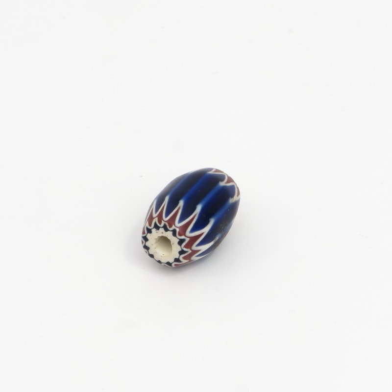 6層シェブロンビーズ　中玉　【Antique Venetian 6 Layer Chevron Beads】