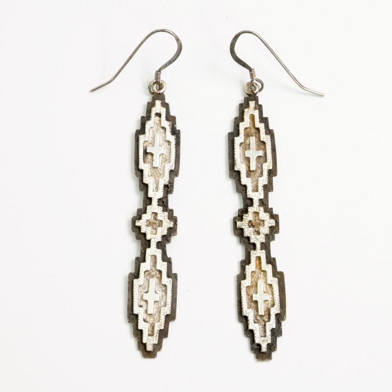 ダンジャクソン ラグオーバーレイ ピアス