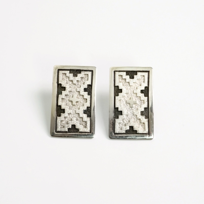 ダンジャクソン ラグオーバーレイ ポストピアス