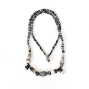 古代スレマニアゲートビーズ連【Bhaisajyaguru beads