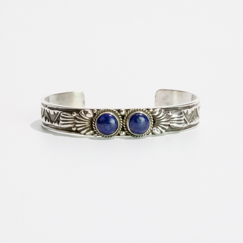 137mm オーヴィルホワイト ラピスラズリ バングル｜マライカ公式通販