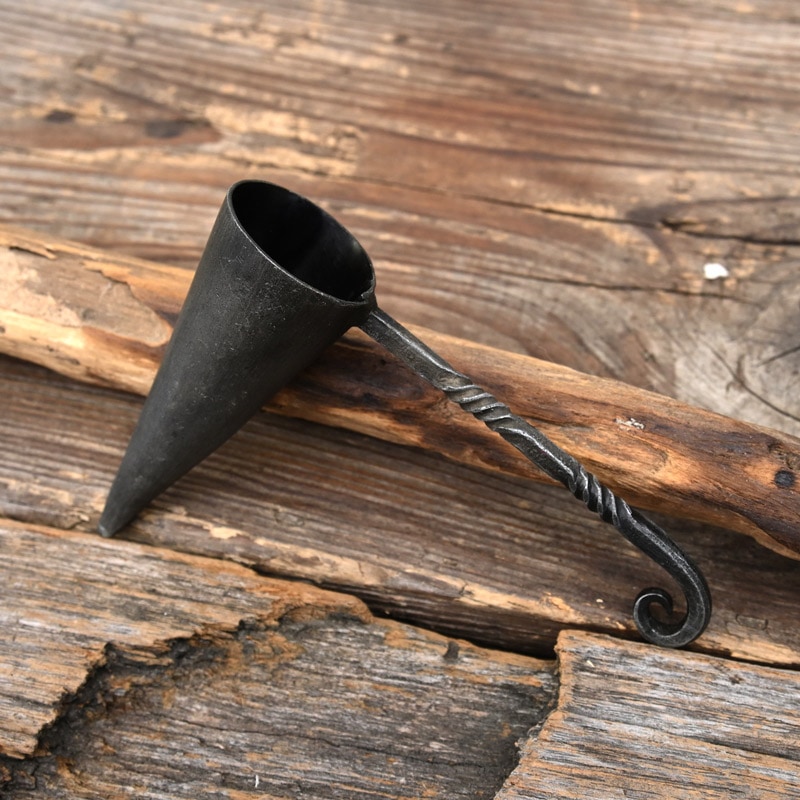 アイアンキャンドルスナッファー｜マライカ公式通販